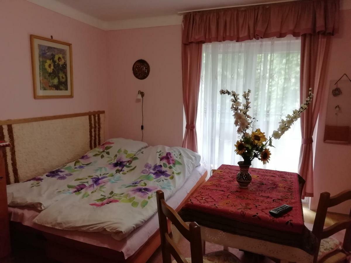 Gyöngyvirág Üdülő – Mario Apartman Harkány Esterno foto